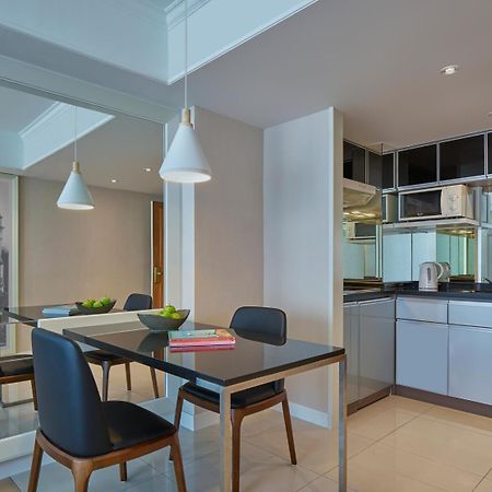 Two Macdonnell Road Aparthotel Hongkong Kültér fotó